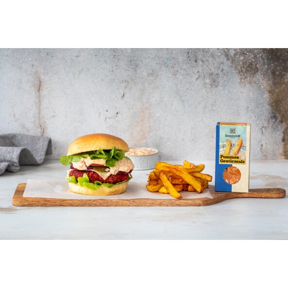 Veggie Burger mit Produkt Querformat_L6A0492.jpg | © SONNENTOR